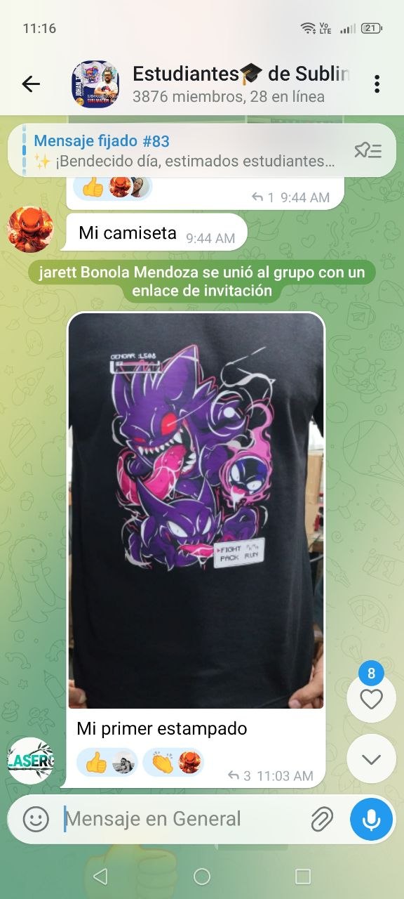 Camiseta estampada compartida por un estudiante del curso